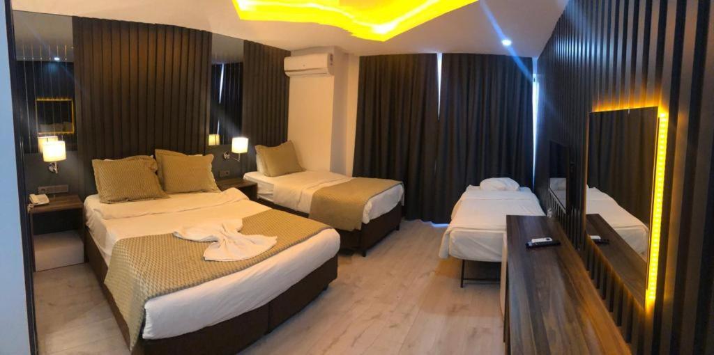 Grand Ezel Hotel Μερσίνη Εξωτερικό φωτογραφία