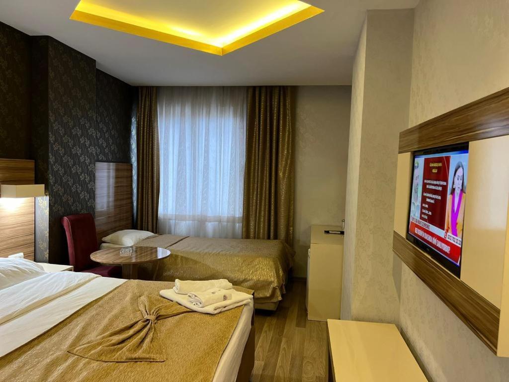 Grand Ezel Hotel Μερσίνη Εξωτερικό φωτογραφία